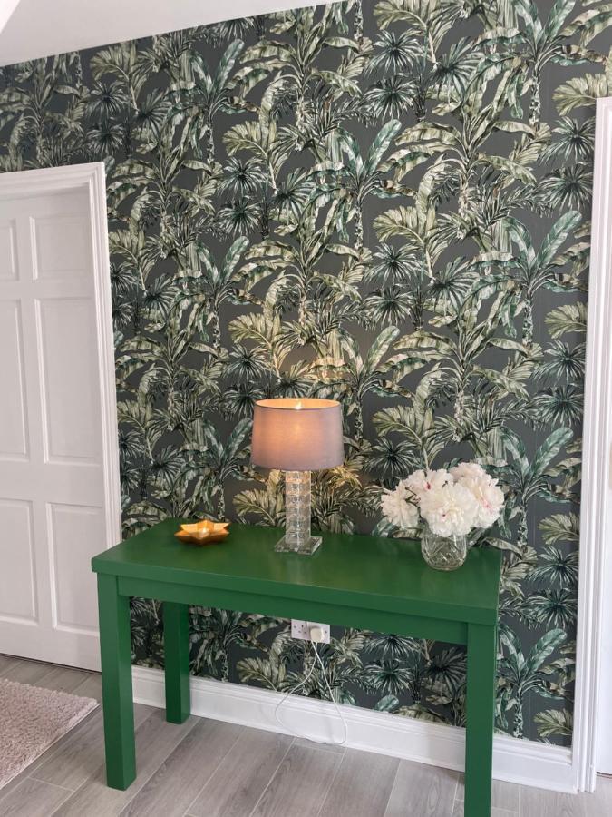 Luxury Apartment, Bed And Breakfast Galway Bagian luar foto
