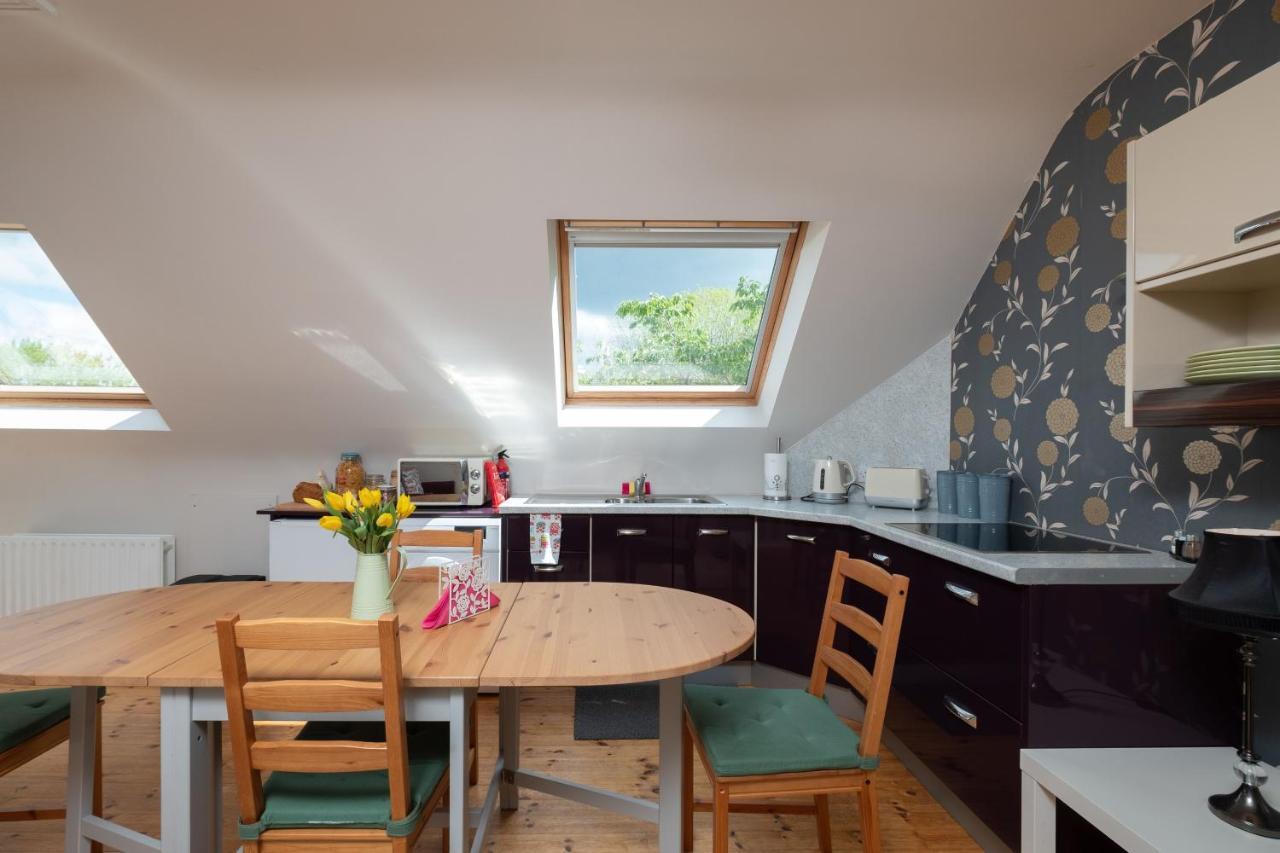 Luxury Apartment, Bed And Breakfast Galway Bagian luar foto